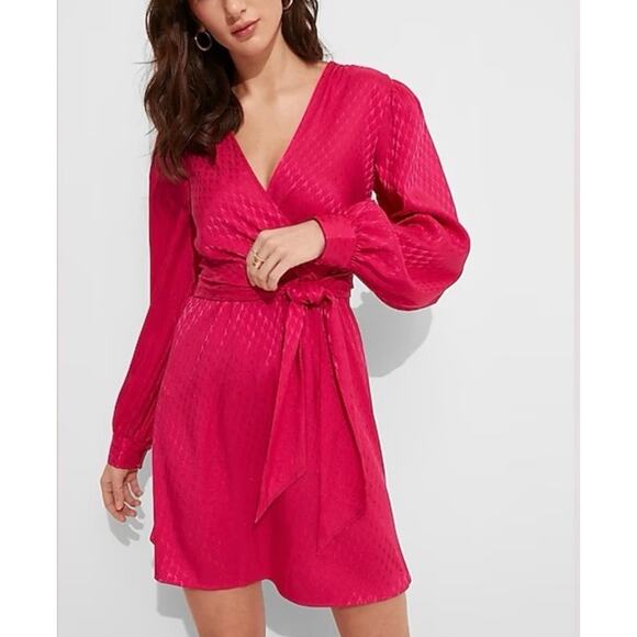 EXPRESS Jacquard Satin Tie Waist Long Sleeve Mini Dress - Picture 1 of 9